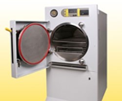 EH150 front loading autoclave